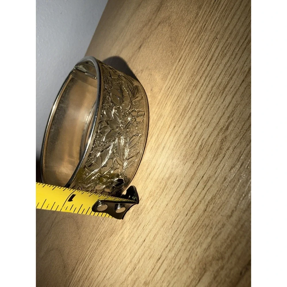 Vintage Silver Tone Wide Hinged Cuff Bracelet Sunburst Floral Design